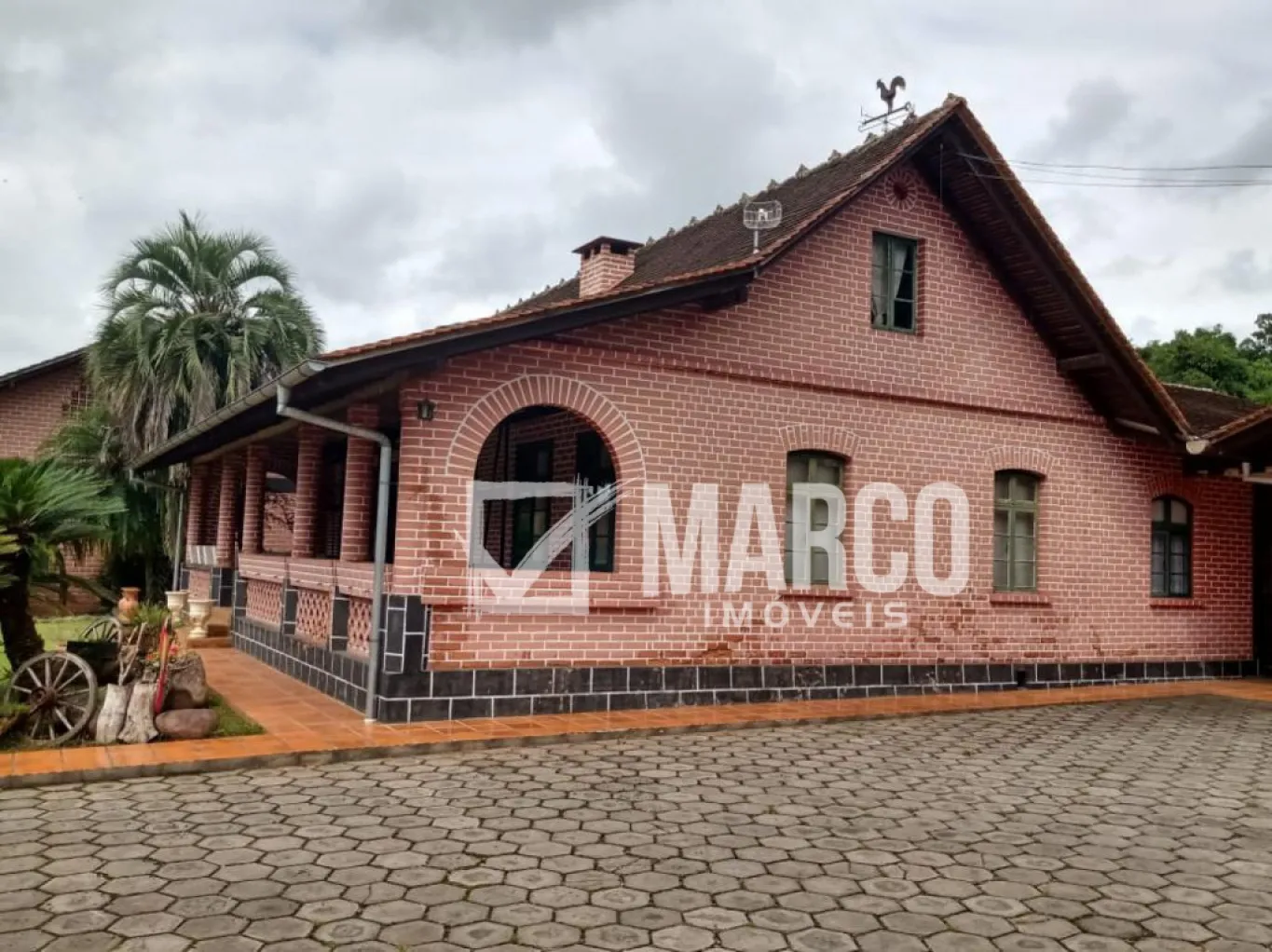 Espetacular propriedade com vocação comercial e turística — foto 2