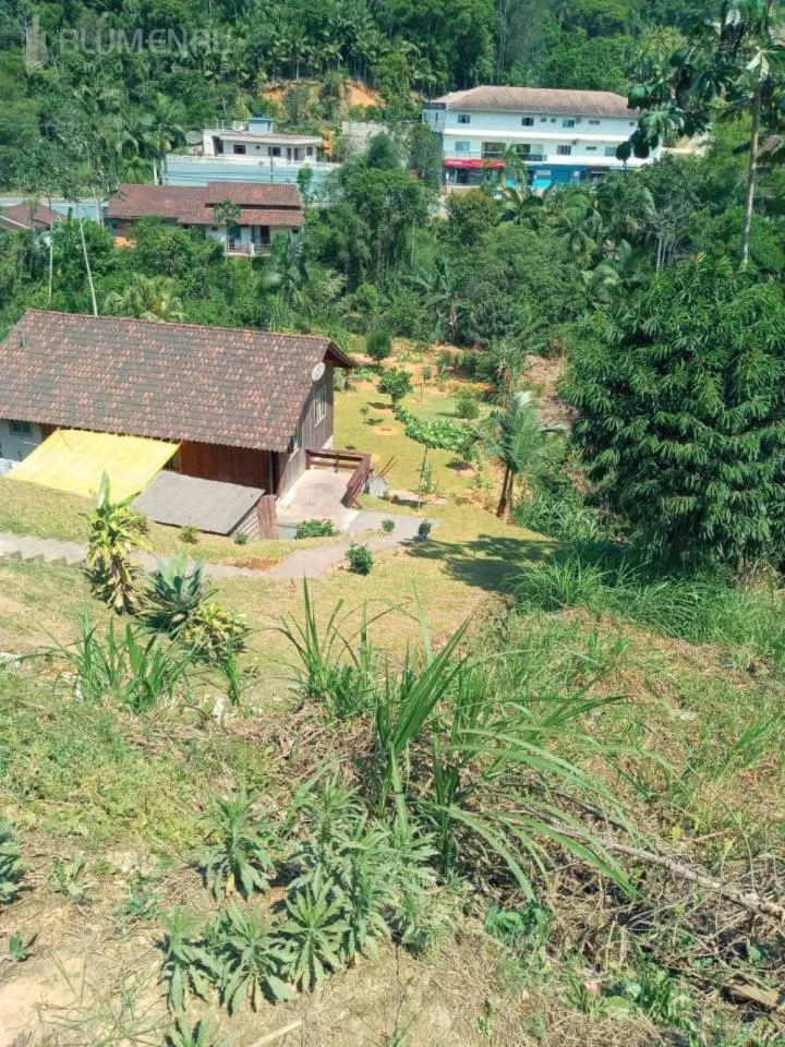 Terreno no Bairro Fortaleza com 1.300,58 m, com 18,50m de frente, em ótima localização. — foto 4