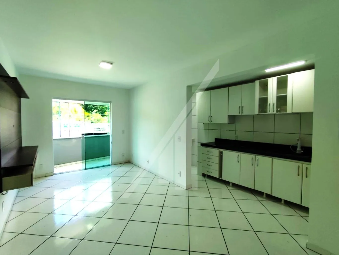 APARTAMENTO AMPLO COM TRÊS DORMITÓRIOS E DUAS VAGAS DE GARAGEM INDIVIDUAIS - BANDERFURT — foto 5