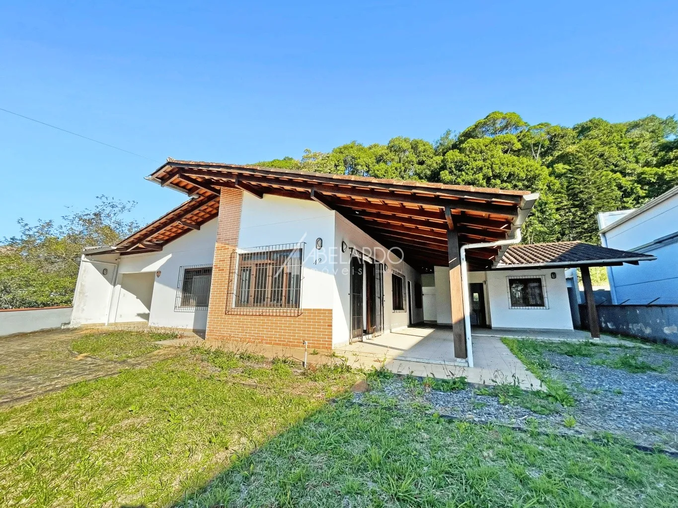 ENCANTADORA RESIDENCIA - BAIRRO ITOUPAVA CENTRAL — foto 3