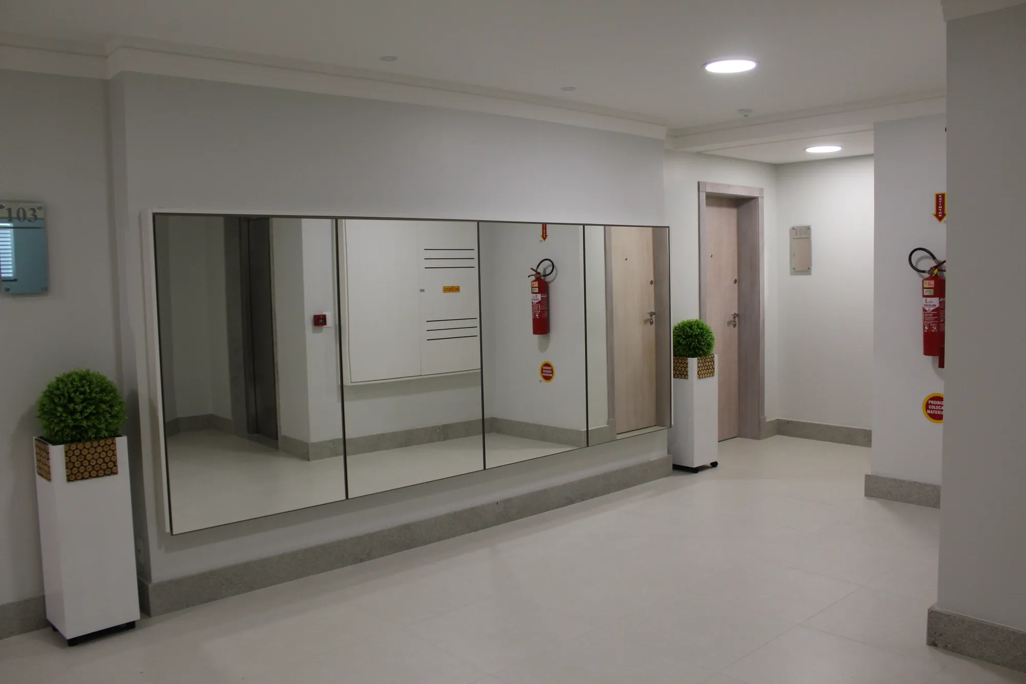 Sala/Escritório no Bairro Vila Nova em Blumenau com 50 m² - frente — foto 7