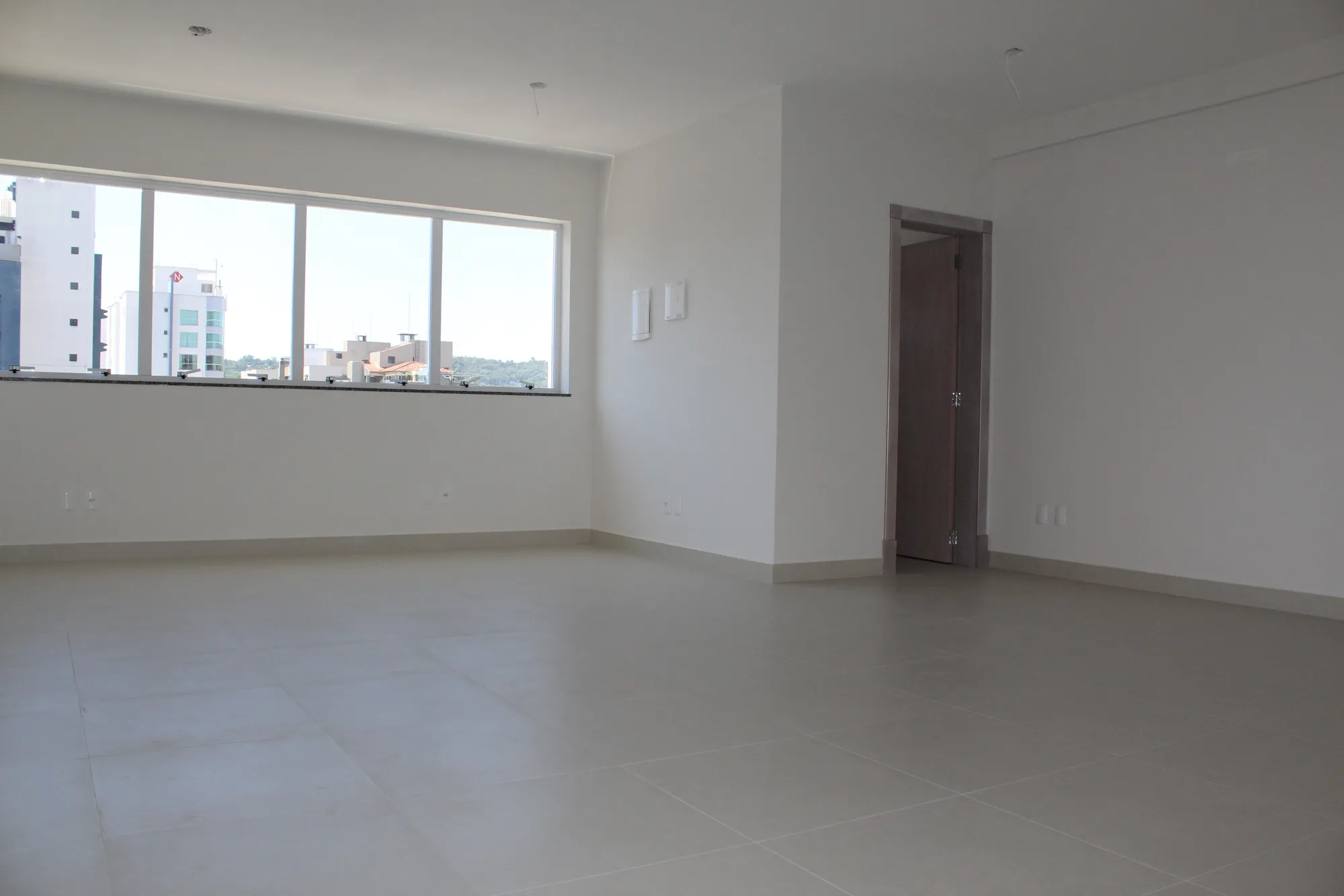 Sala/Escritório no Bairro Vila Nova em Blumenau com 50 m² - fundos — foto 2