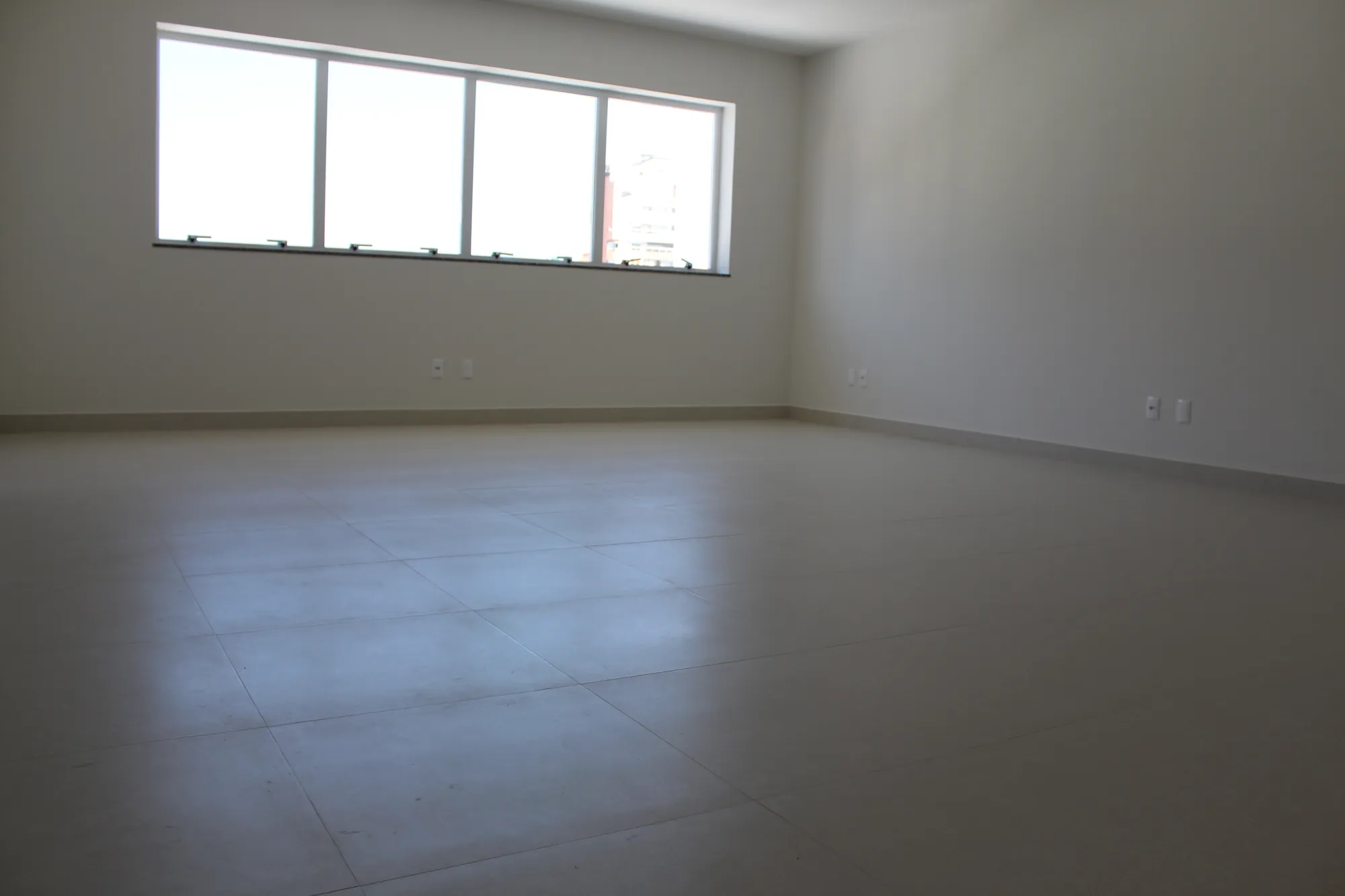 Sala/Escritório no Bairro Vila Nova em Blumenau com 50 m² - fundos — foto 5