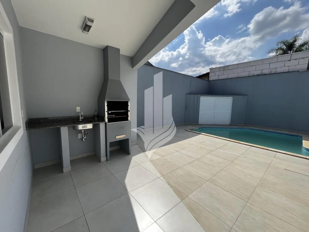 Linda casa no bairro Fortaleza Alta — foto 2