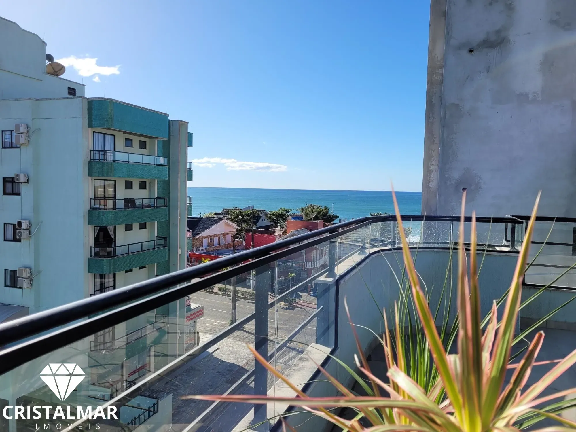 Cobertura com vista para o mar 5 dormitóiros Bombas - foto 1