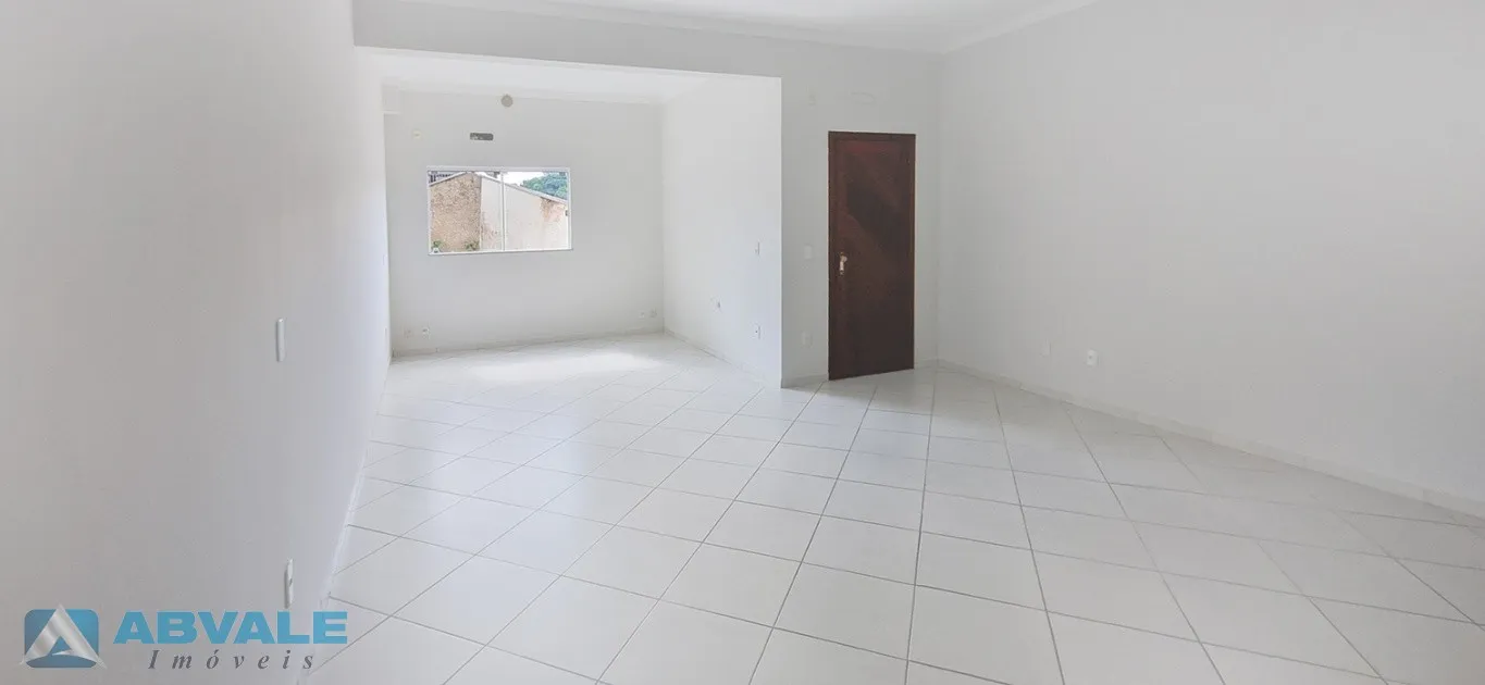 Sala Comercial para Alugar no Água Verde em Blumenau | Em Frente à Cooper | 38,79m | 1 Vaga | Prédio com Elevador — foto 6