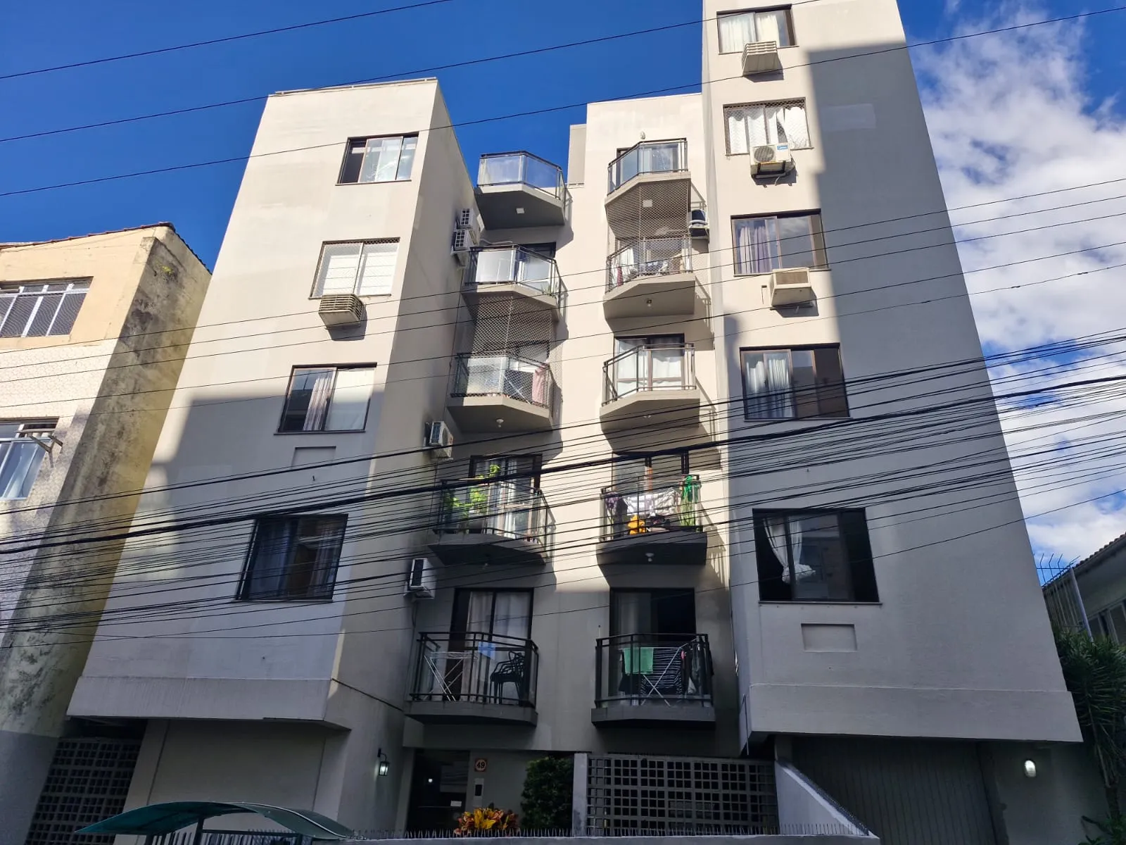 Apartamento à venda com 2 quartos, 1 vaga, 58m² na Rua Professora Otília Cruz no Jardim Atlântico, Florianópolis