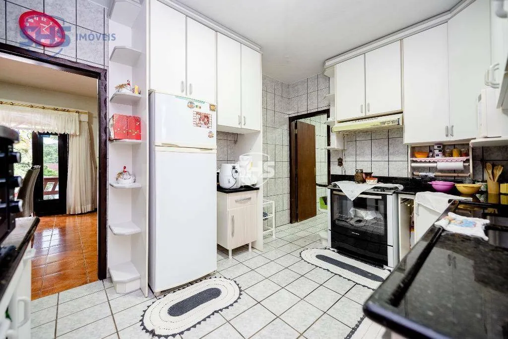 Casa com 3 dormitórios à venda, 200 m por R$ 800.000,00 - Itoupavazinha - Blumenau/SC — foto 6