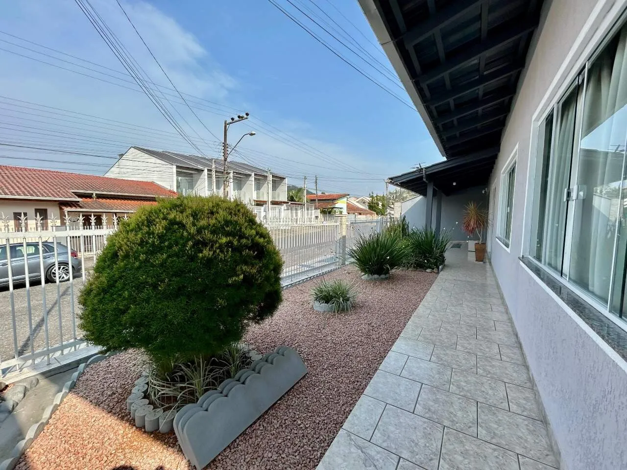 Casa térrea averbada, recém-reformada, no bairro Velha Central! — foto 3