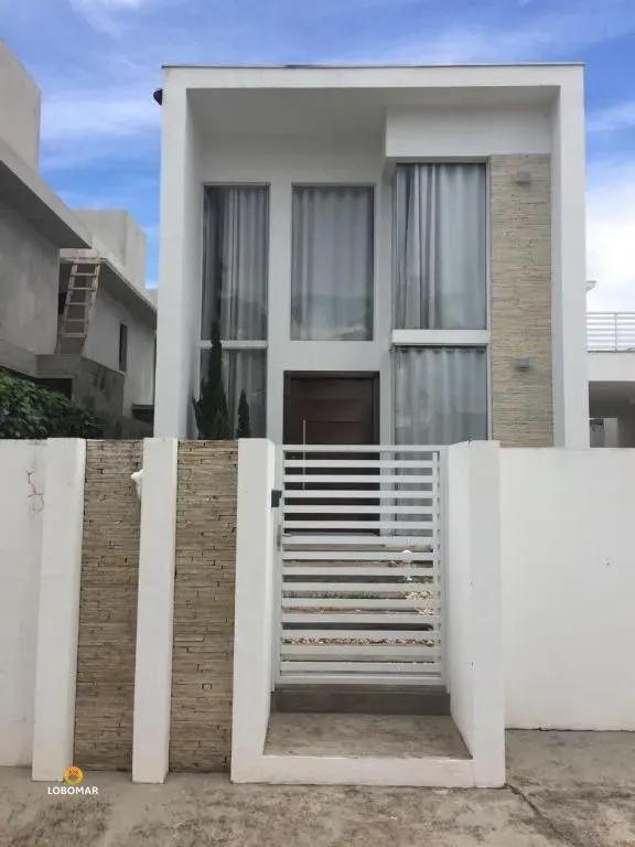 Sobrado com 4 dormitórios à venda - Centro - Balneário Piçarras/SC — foto 2