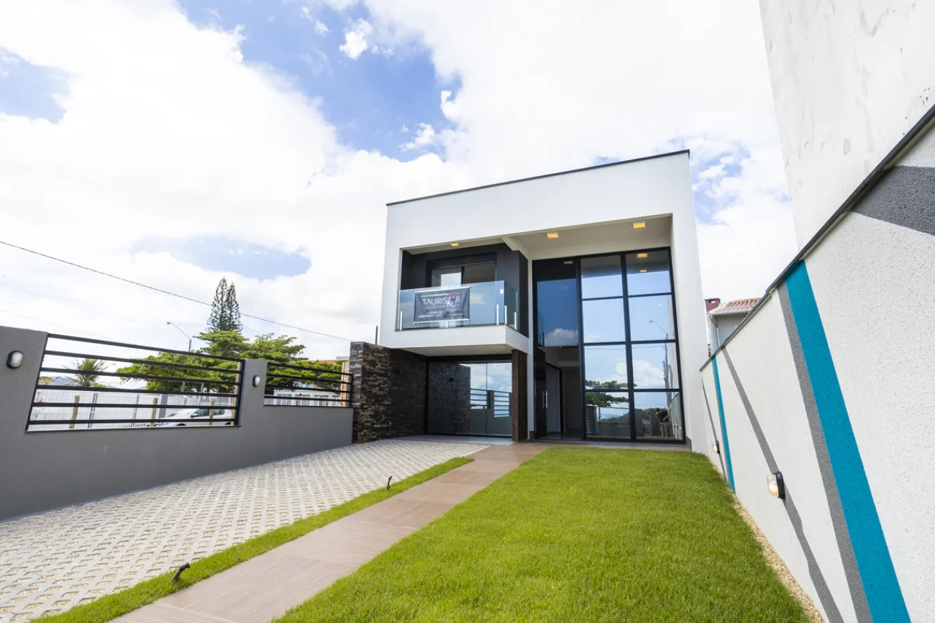 Casa a beira mar em Penha-SC - foto 1