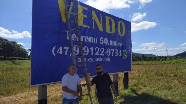 Terreno com frente para BR 470 à venda em Blumenau bairro Badenfurt - foto 1