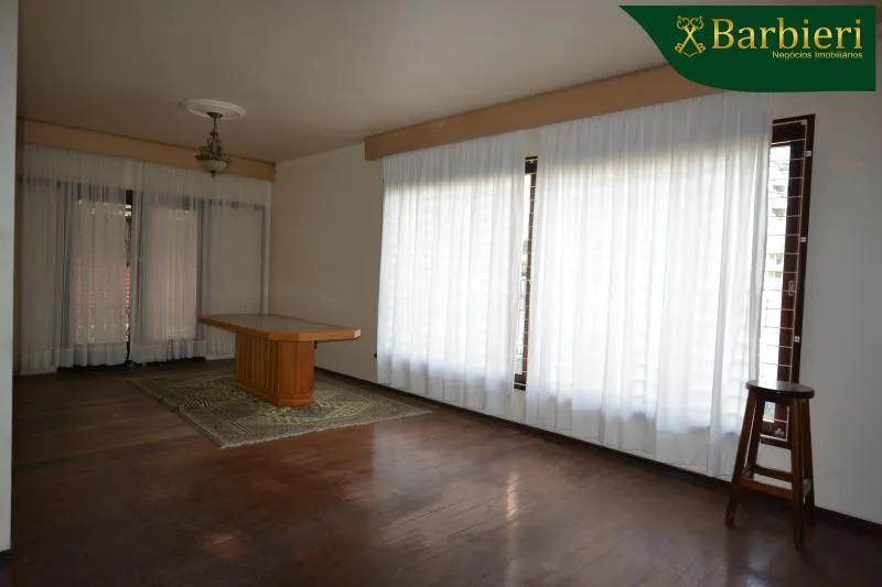 Casa Comercial para Locação - 07 salas e 08 vagas - Ponta Aguda, Blumenau - Agende seu horário com um de nossos corretores! — foto 4