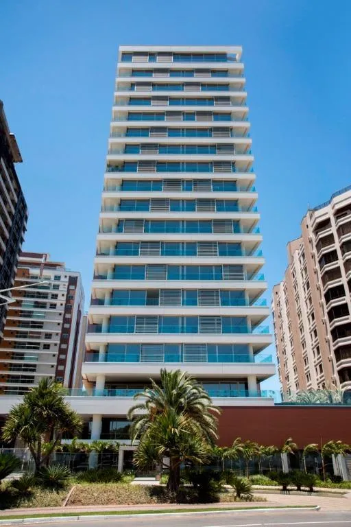 Apartamento em Florianópolis - foto 1