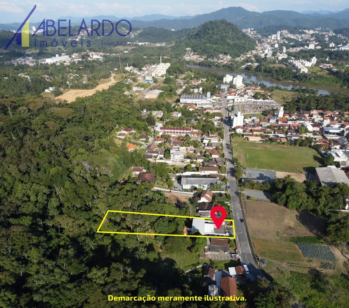 Precisa de um terreno para construir um galpão? Ou sua empresa? Também ótima opção para para construção de sobrados ou geminadas. Excelente terreno com ótimo potencial construtivo, apenas 500 metros da BR 470, no entorno de comércios e industrias. — foto 5
