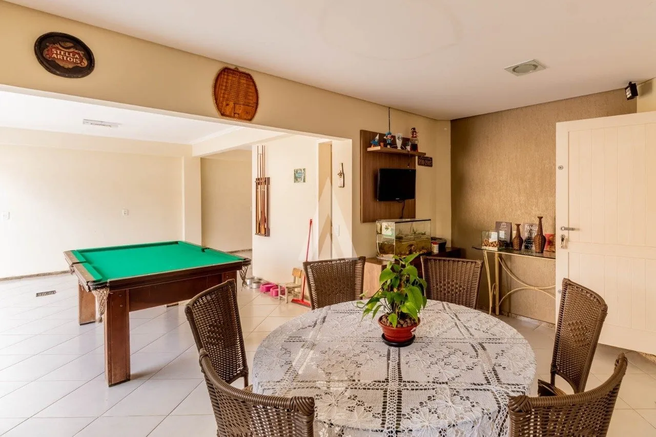 Sobrado com 1 suíte(s) mais 3 quarto(s) à venda no bairro Costa E Silva em Joinville, por R$ 1.225.000.00. — foto 6