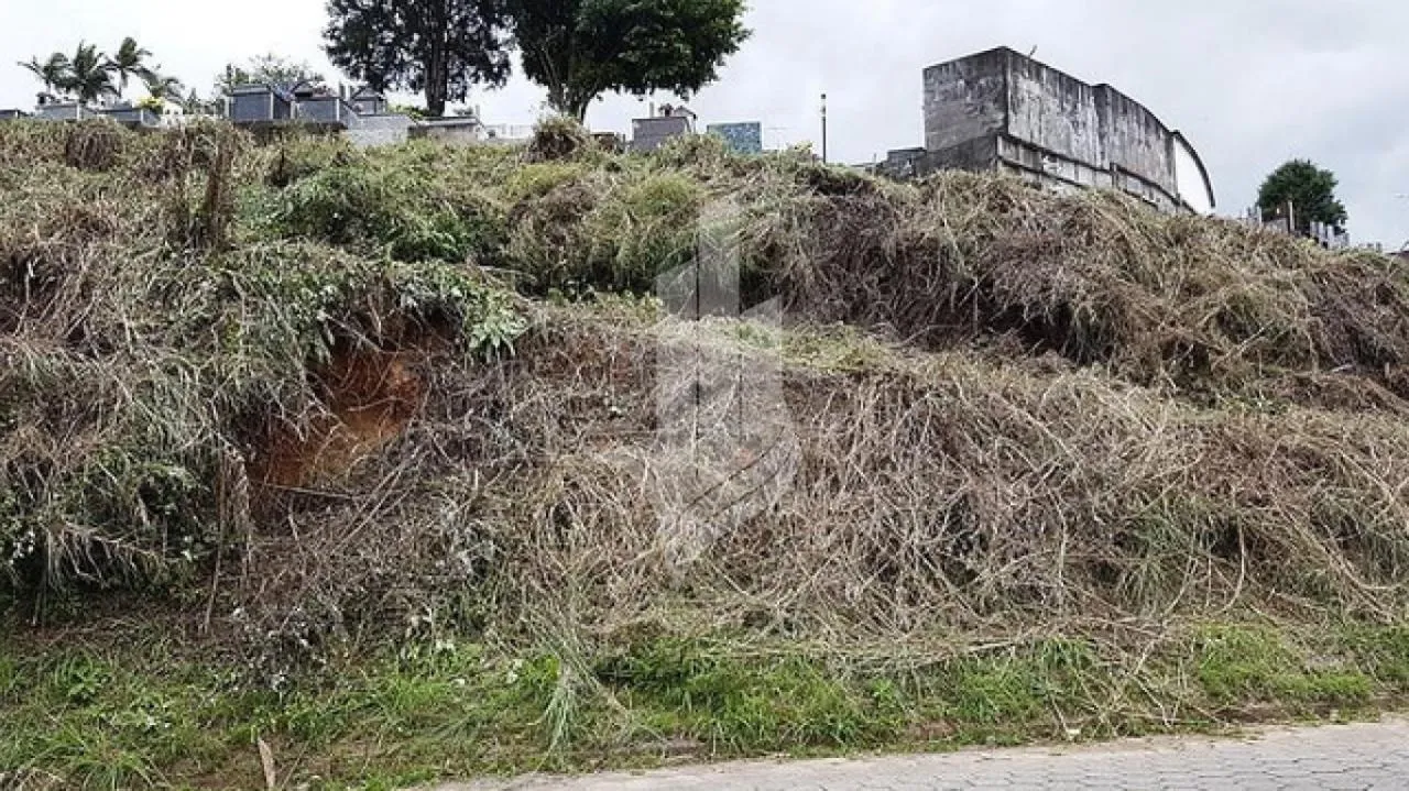 Terreno com 684m no bairro do Salto/Escola Agrícola — foto 4