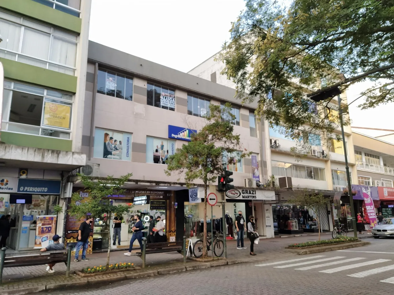 SALA COMERCIAL - CENTRO - foto 1