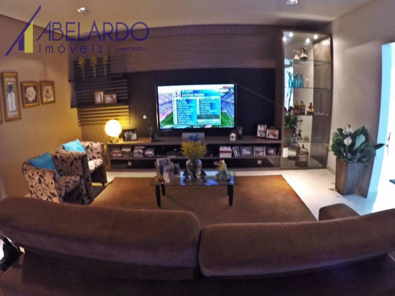 Hall de entrada, lavabo, varanda, sala de visita, sala de jantar, sala de TV, escritório, 3 dormitórios, sendo uma suíte — foto 6