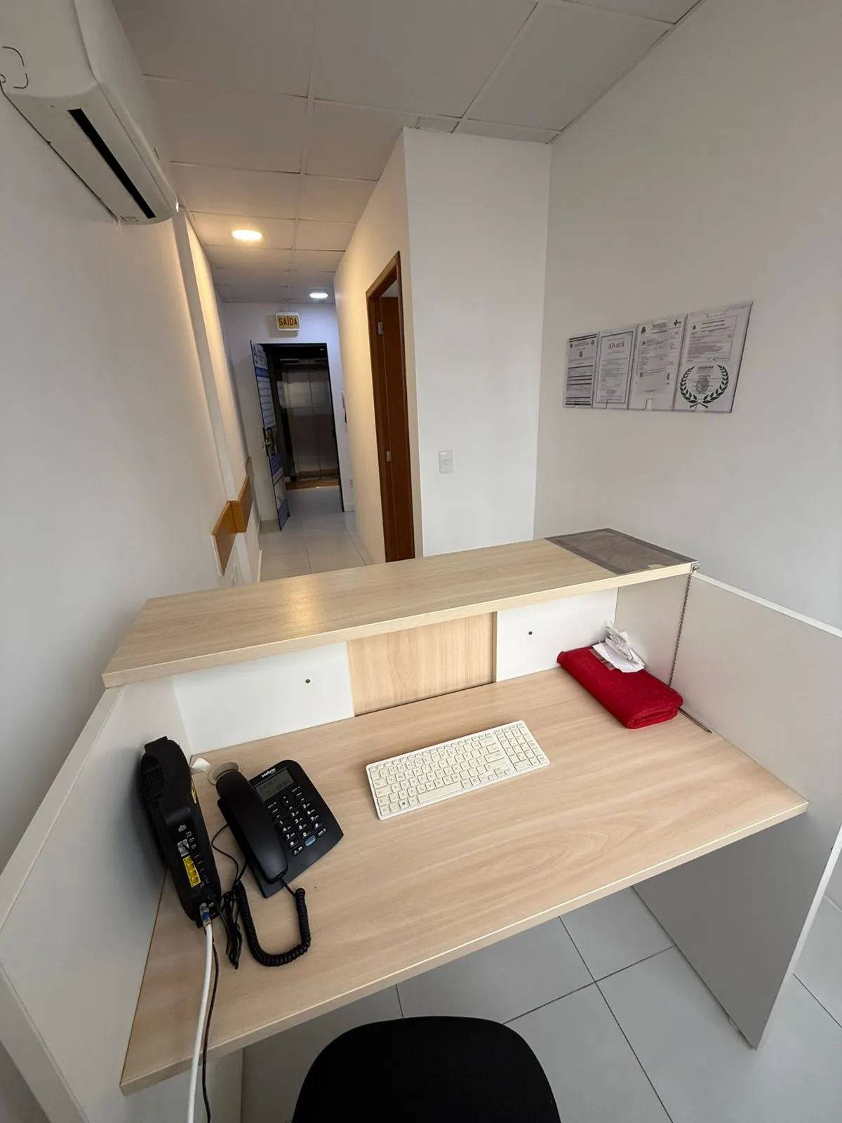 Sala/Escritório à venda, 27m² na Rua Irmãos Vieira no Campinas, São José