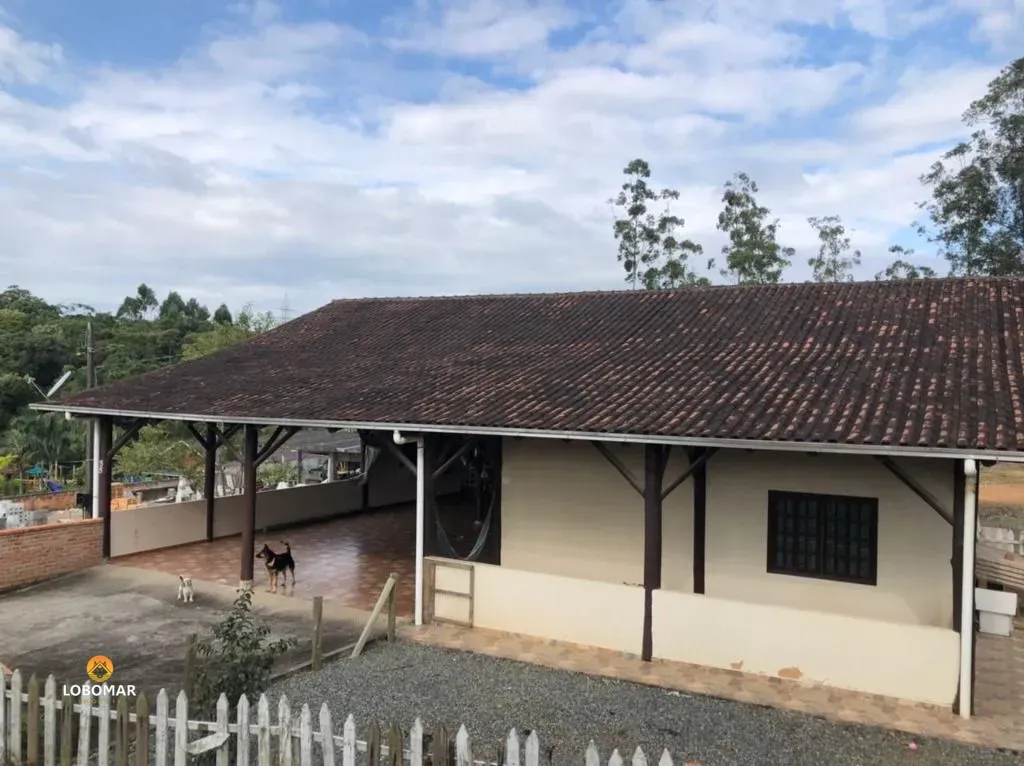 Casa com 2 dormitórios à venda, 240 m - Morretes - Balneário Piçarras/SC - foto 1