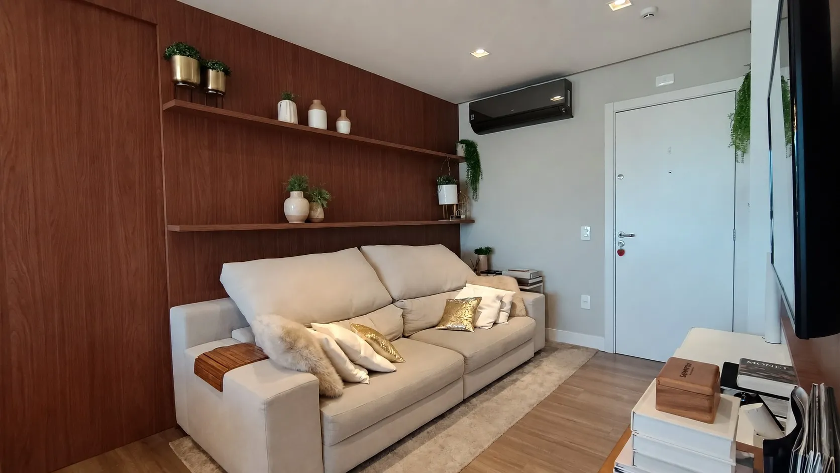 Apartamento à venda com 3 quartos, sendo 1 suíte, 2 vagas, 83m² na região do bairro Itoupava Seca, próximo à Rua Antônio da Veiga, Blumenau