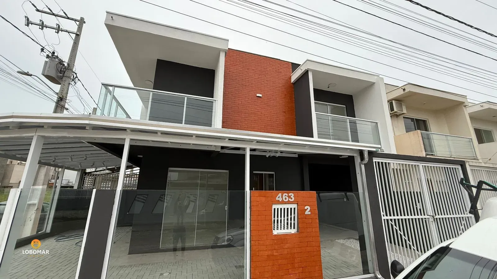 Sobrado pronto para morar, à apenas 600m do mar, no bairro Itacolomi, em Bal. P — foto 2