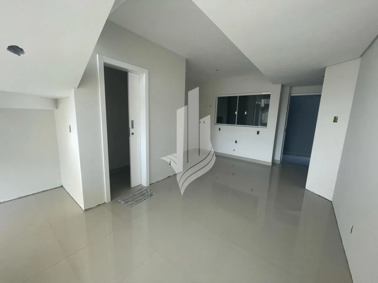 Sobrado novo de alto padrão em excelente região no bairro Escola Agricola — foto 4