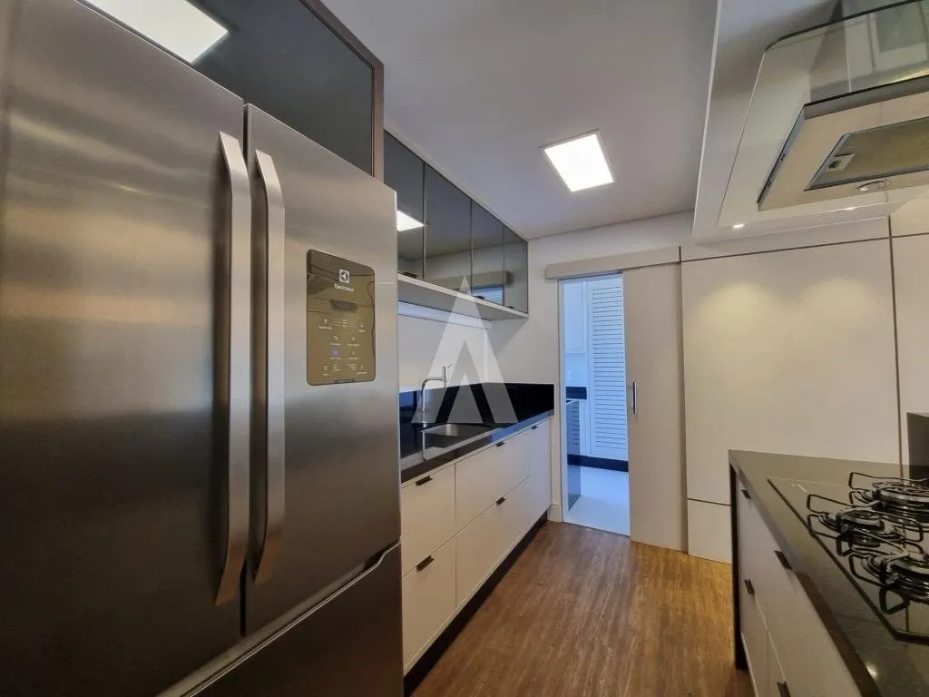 Apartamento com 1 suíte e mais 2 quartos à venda no bairro Atiradores em JOINVILLE, por R$ 820.000.00. — foto 7