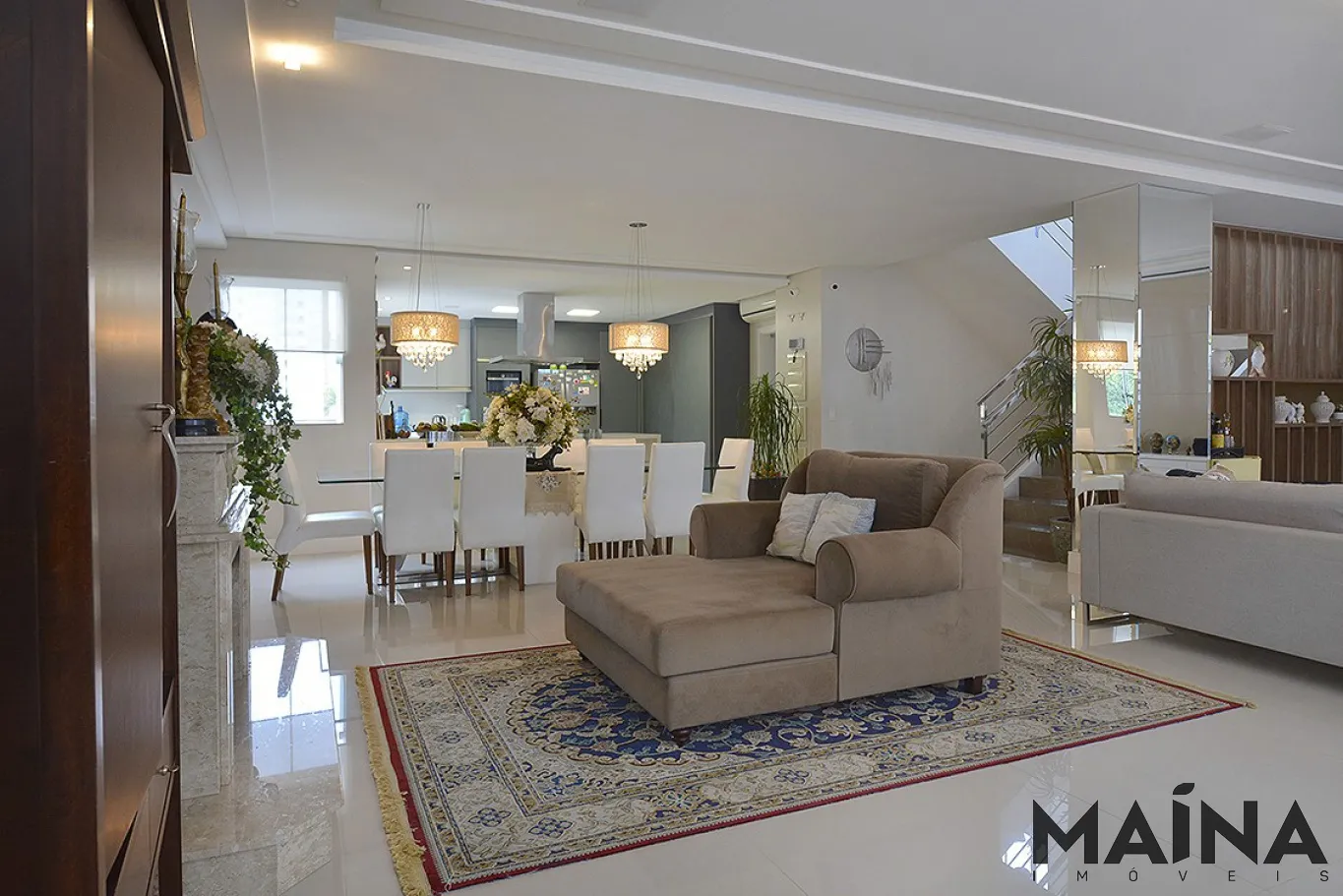 Vende Prédio residencial e comercial com 5 andares no Centro de Blumenau -Sc — foto 2