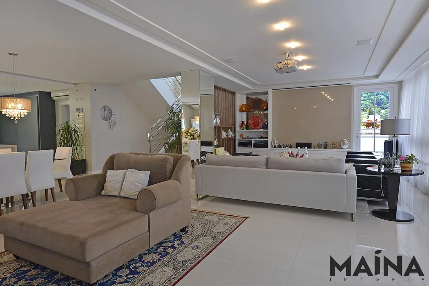 Vende Prédio residencial e comercial com 5 andares no Centro de Blumenau -Sc — foto 3