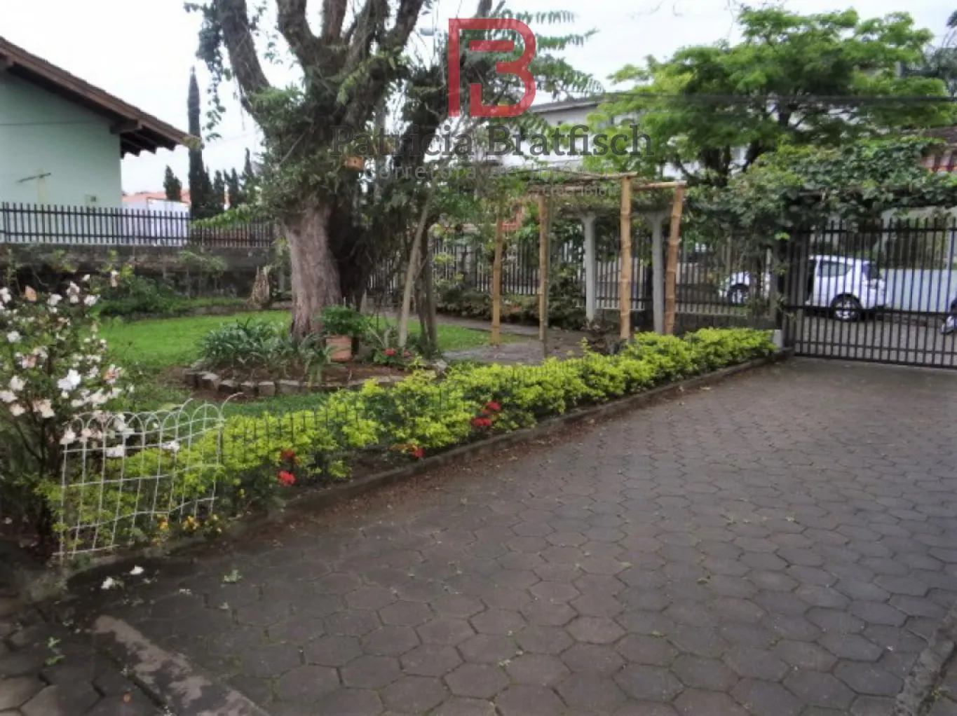 Terreno à venda com 3 quartos e 1 suíte, 4 vagas, 645m² no Escola Agrícola, Blumenau - foto 1