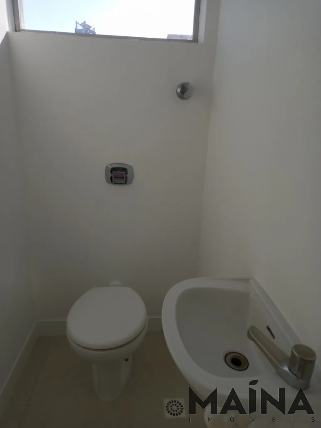 Sala comercial Centro de Blumenau, ótima localização. — foto 4