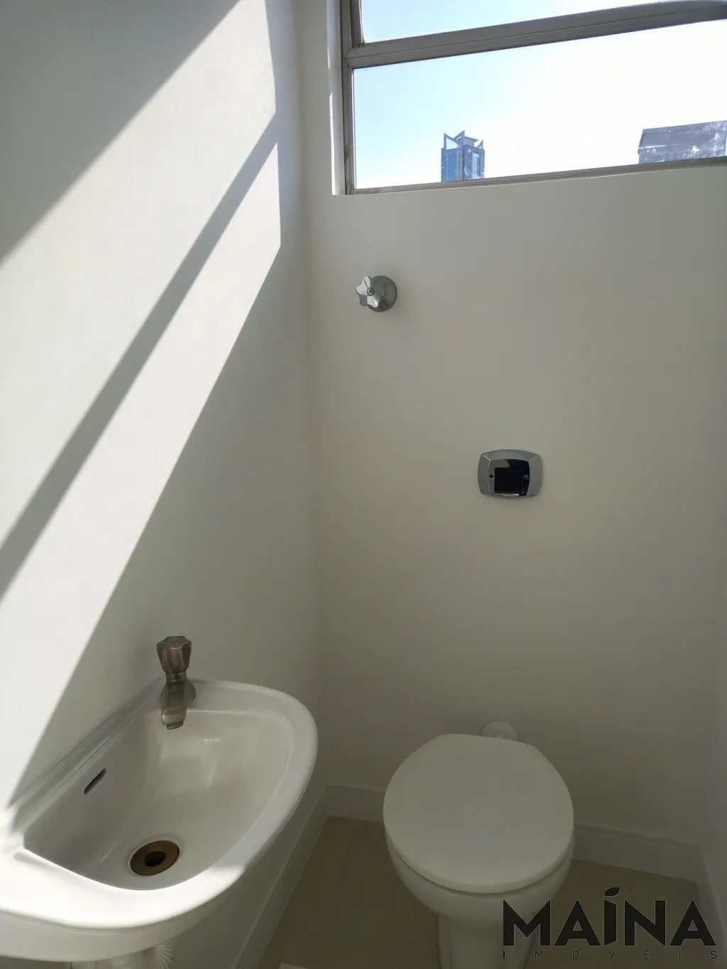 Sala comercial Centro de Blumenau, ótima localização. — foto 7