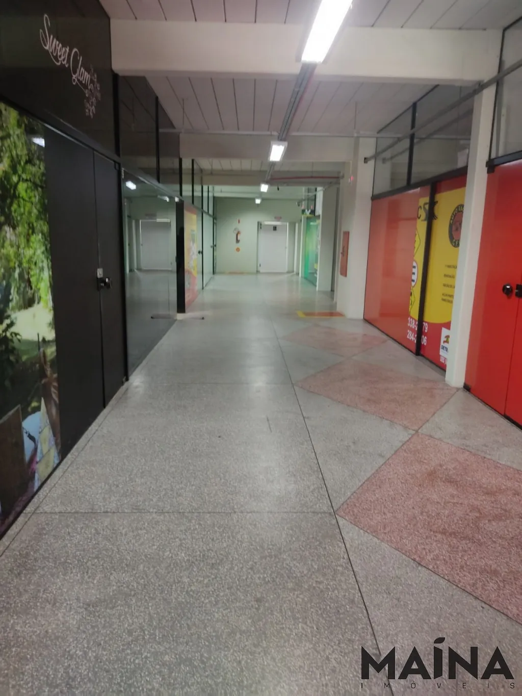 EXCELENTE SALA COMERCIAL COM UMA BOA LOCALIZAÇÃO! — foto 5