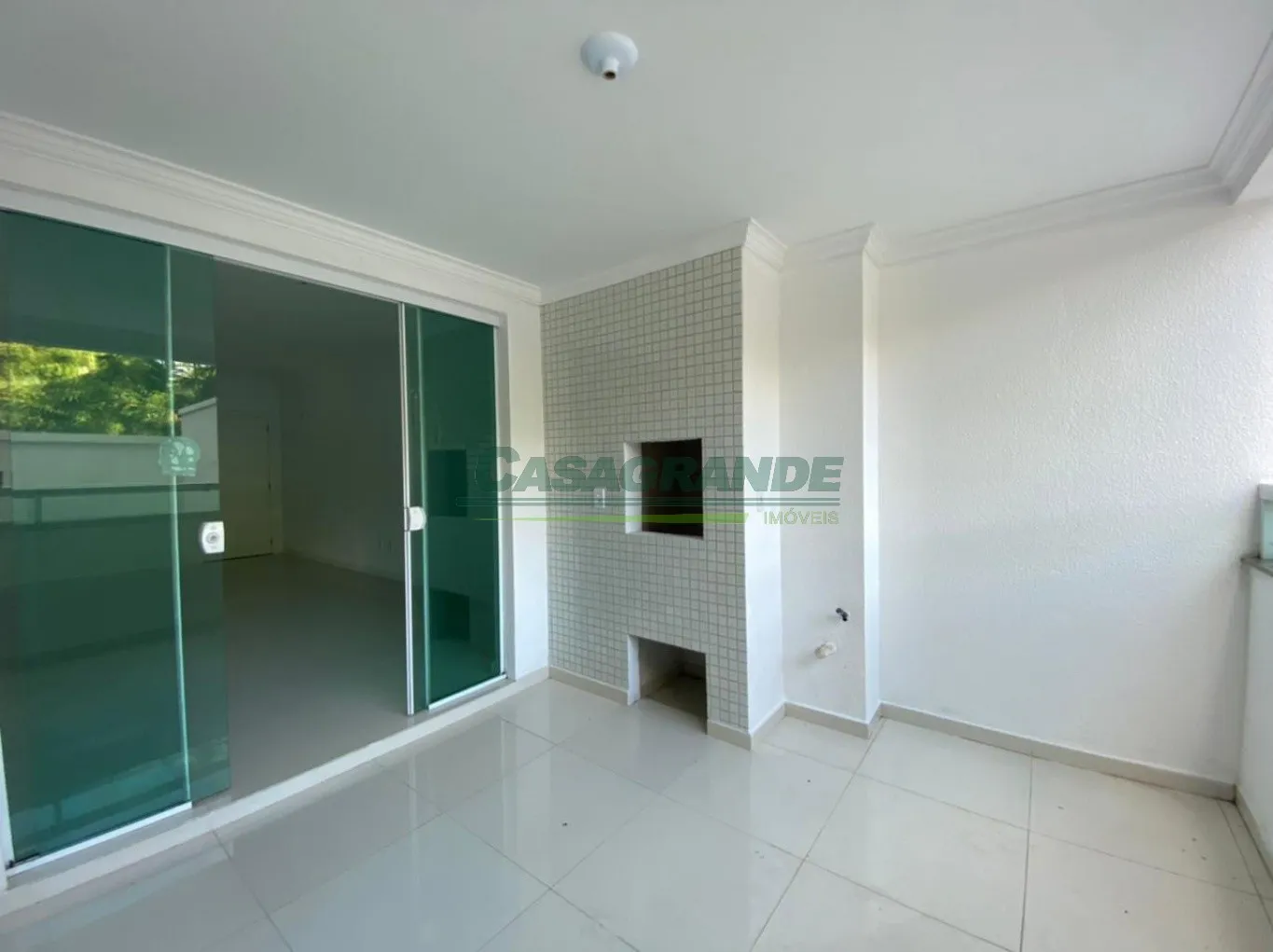 Ótimo apartamento NOVO com terraço Garden no início do bairro Velha, a poucos minutos do parque Ramiro e da Vila Germânica, 3 suítes, terraço garden exclusivo com 95m2, sacada com churrasqueira, sala de estar/ jantar, lavabo, cozinha, área de serviço. — foto 7