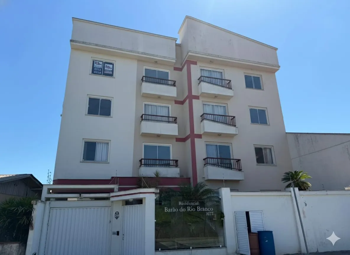 Apartamento semi mobiliado, com 2 dormitórios, sala, cozinha, WC, lavação, sacada com churrasqueira e garagem. - foto 1