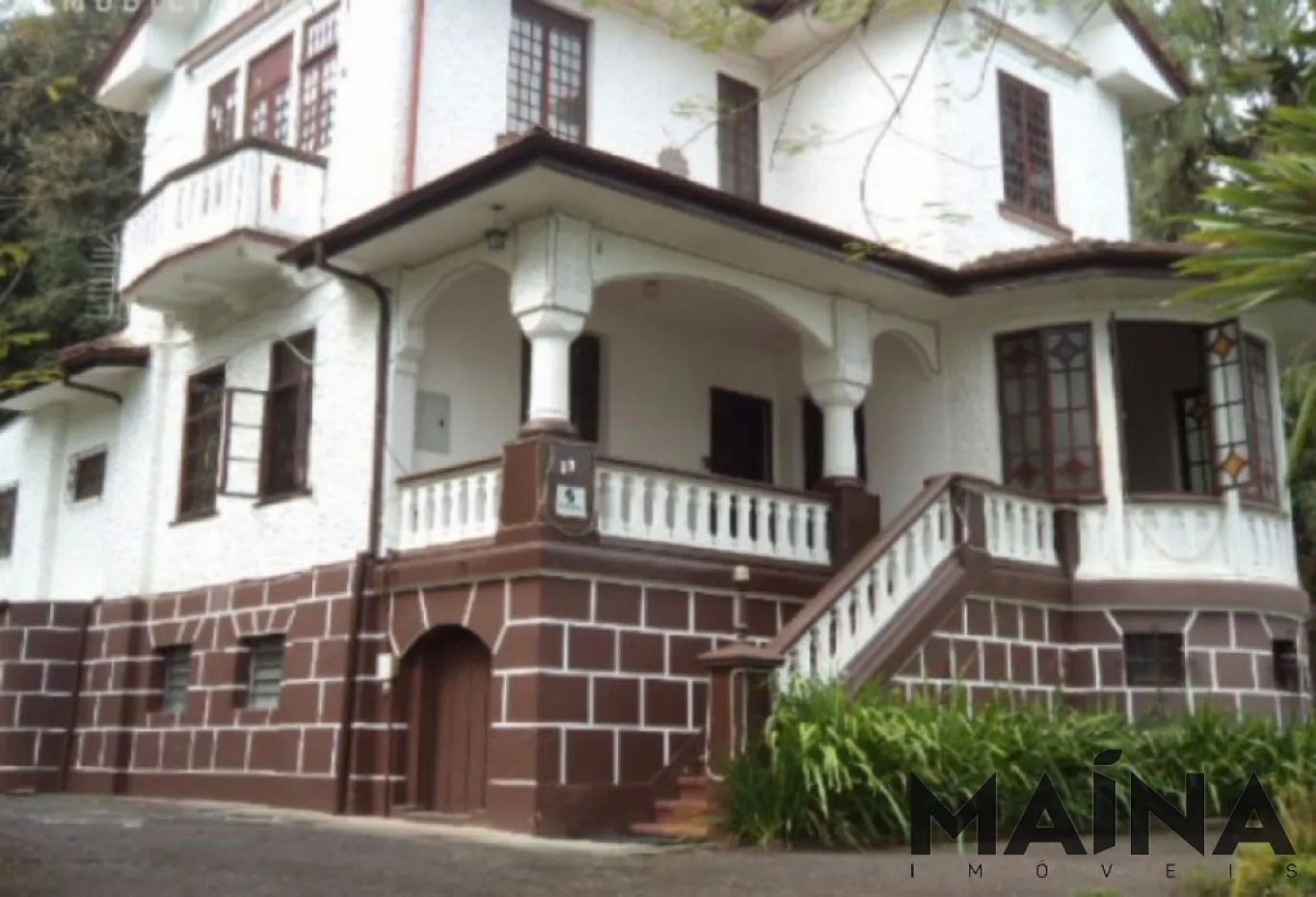 Casa no centro com amplo terreno em Blumenau — foto 2