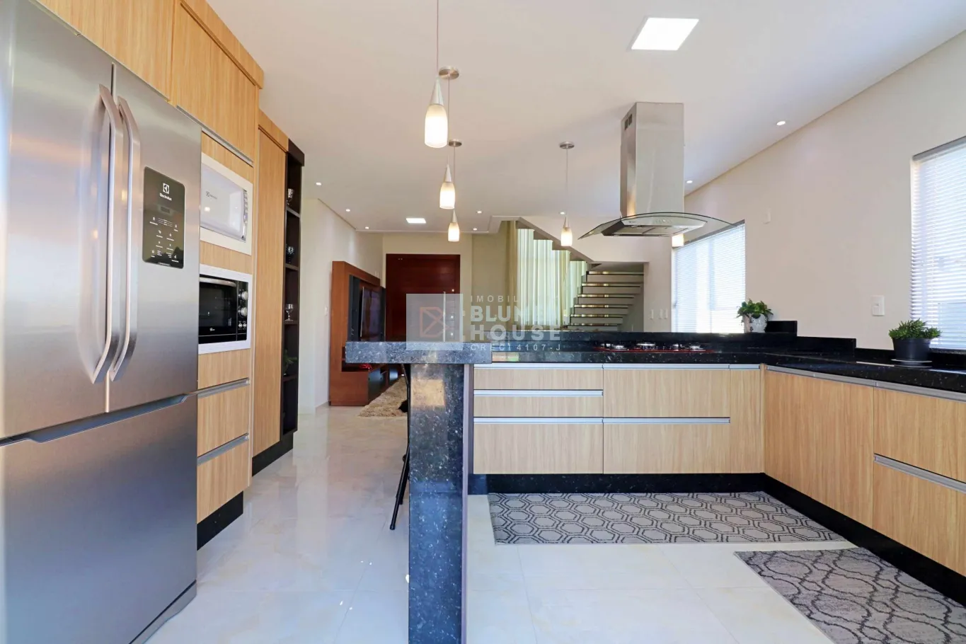 Belíssima casa de alto padrão em Gaspar! — foto 7