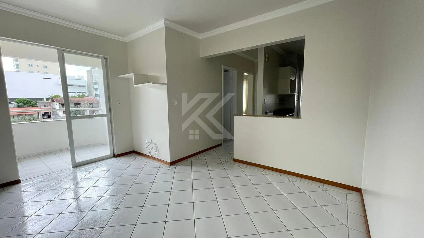 Apartamento para locação no bairro Vila Nova - Blumenau | 2 Quartos - Sacada com churrasqueira - foto 1