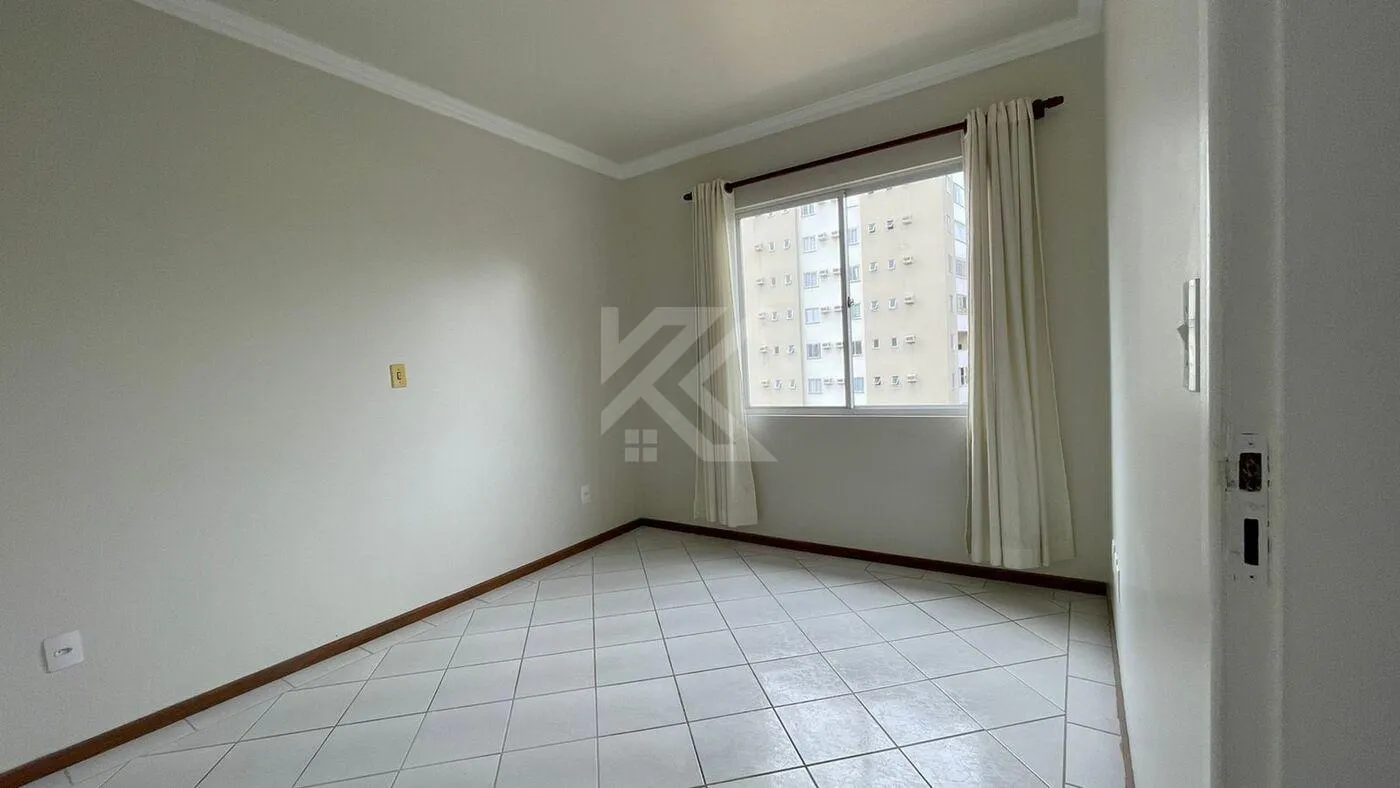 Apartamento para locação no bairro Vila Nova - Blumenau | 2 Quartos - Sacada com churrasqueira — foto 5