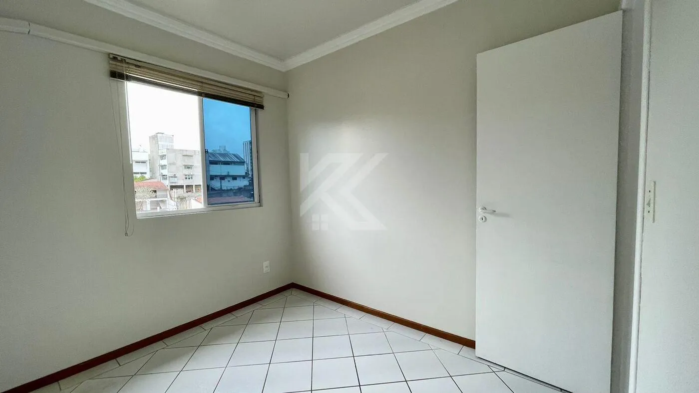 Apartamento para locação no bairro Vila Nova - Blumenau | 2 Quartos - Sacada com churrasqueira — foto 7