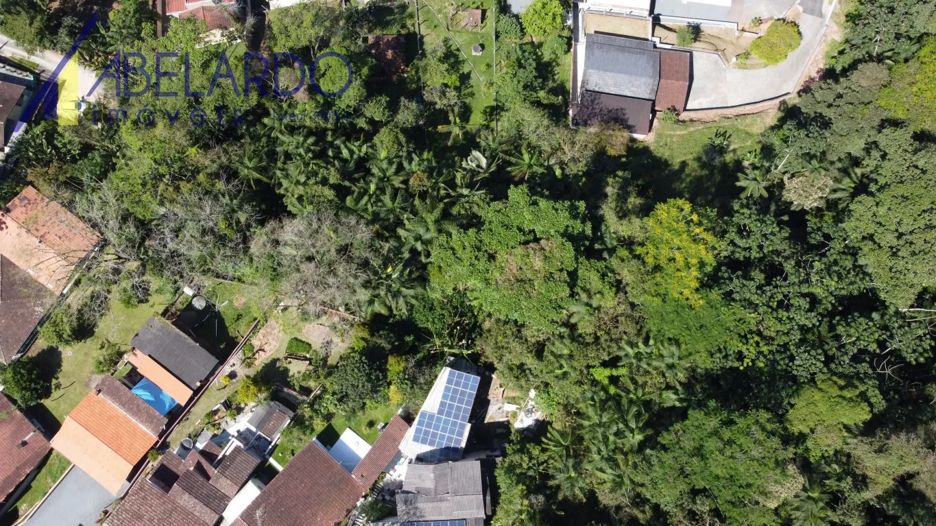 AMPLO E PLANO TERRENO localizado na rua Wanda Bachmann , excelente para casas geminadas sobrados, ou condomínio fechado — foto 5