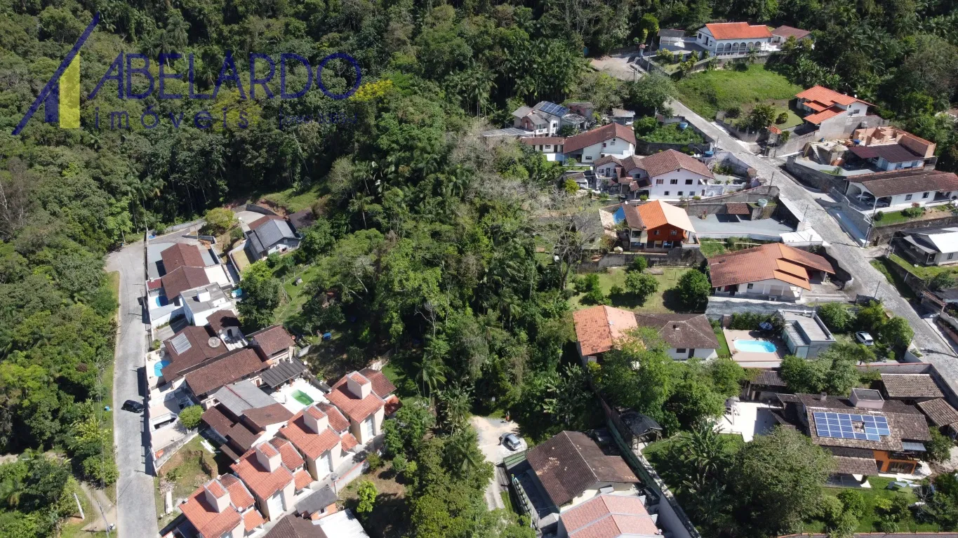 AMPLO E PLANO TERRENO localizado na rua Wanda Bachmann , excelente para casas geminadas sobrados, ou condomínio fechado — foto 7