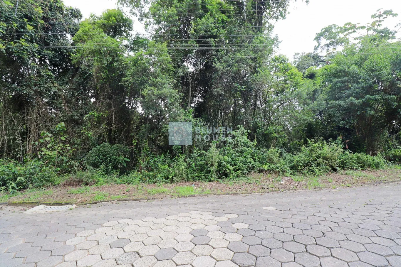 Terreno localizado no bairro Garcia, próximo ao Hospital Santa Catarina! — foto 2