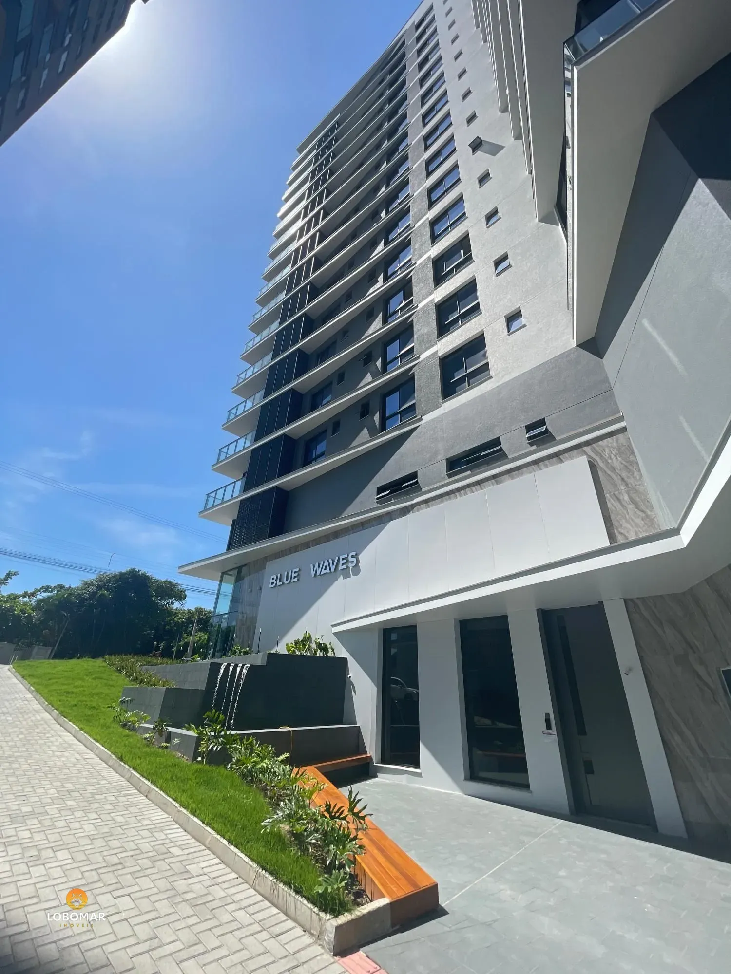 Apartamento pronto, com 3 suítes, à apenas 40m do mar, com parcelamento direto - — foto 3