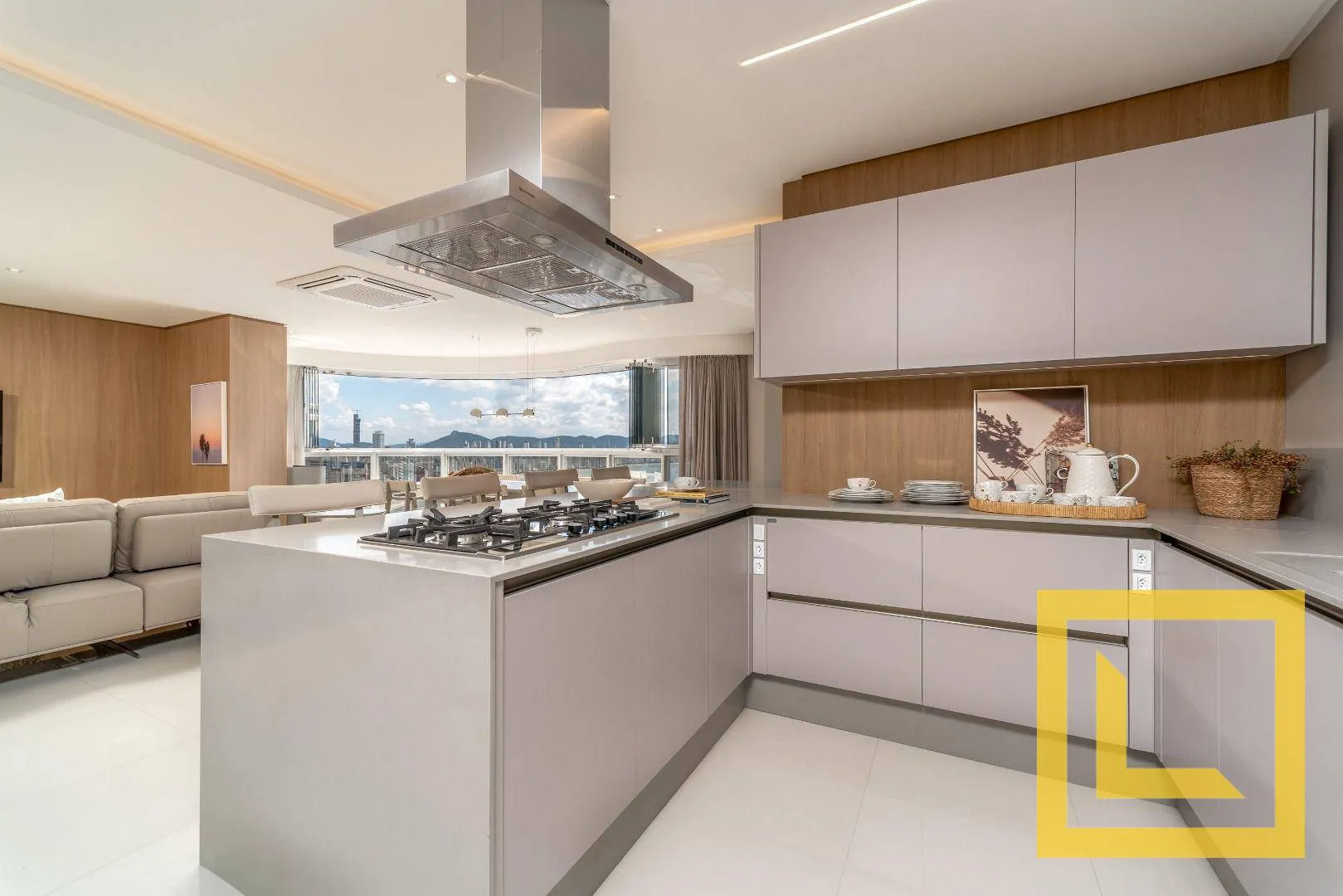 Apartamento com 4 Suítes à venda, 237 m por R$ 10.100.000 - Barra Sul - Balneário Camboriú/SC — foto 6