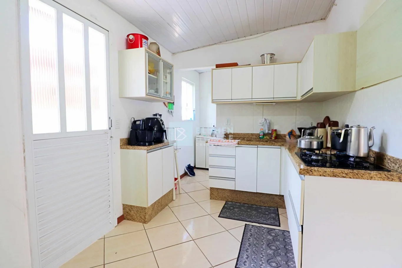 Casa com edícula no bairro Tribess! — foto 3