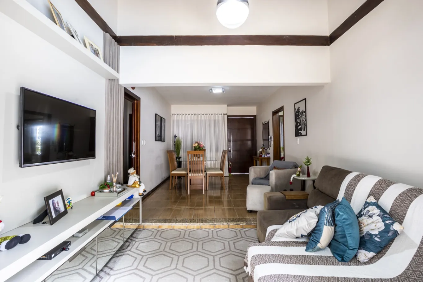 Casa plana totalmente mobiliada à venda em Gaspar — foto 2