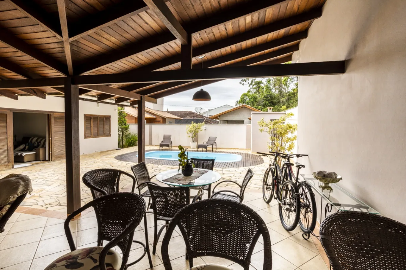 Casa plana totalmente mobiliada à venda em Gaspar — foto 3
